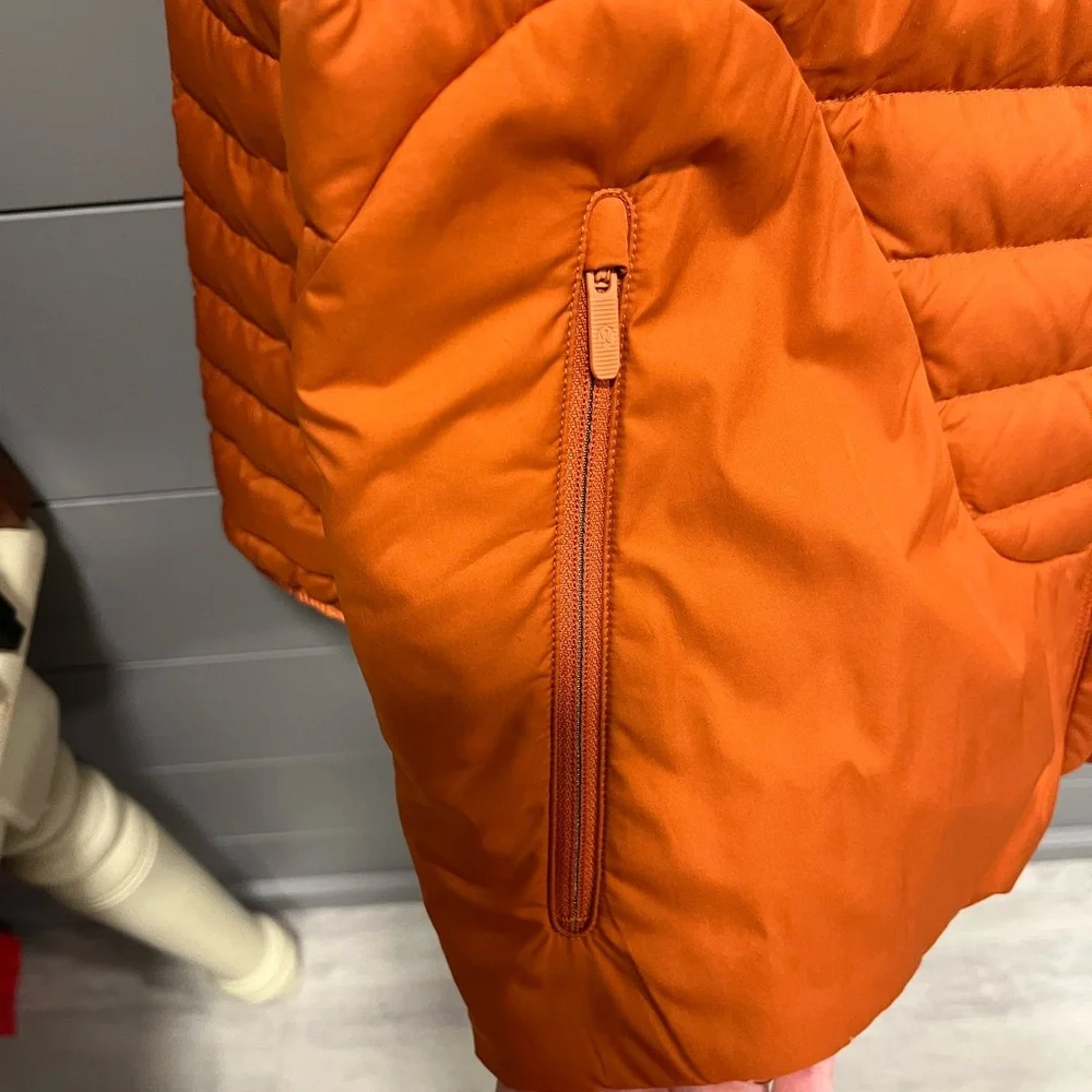Lululemon size small puffer jacket - Picture 5 of 10